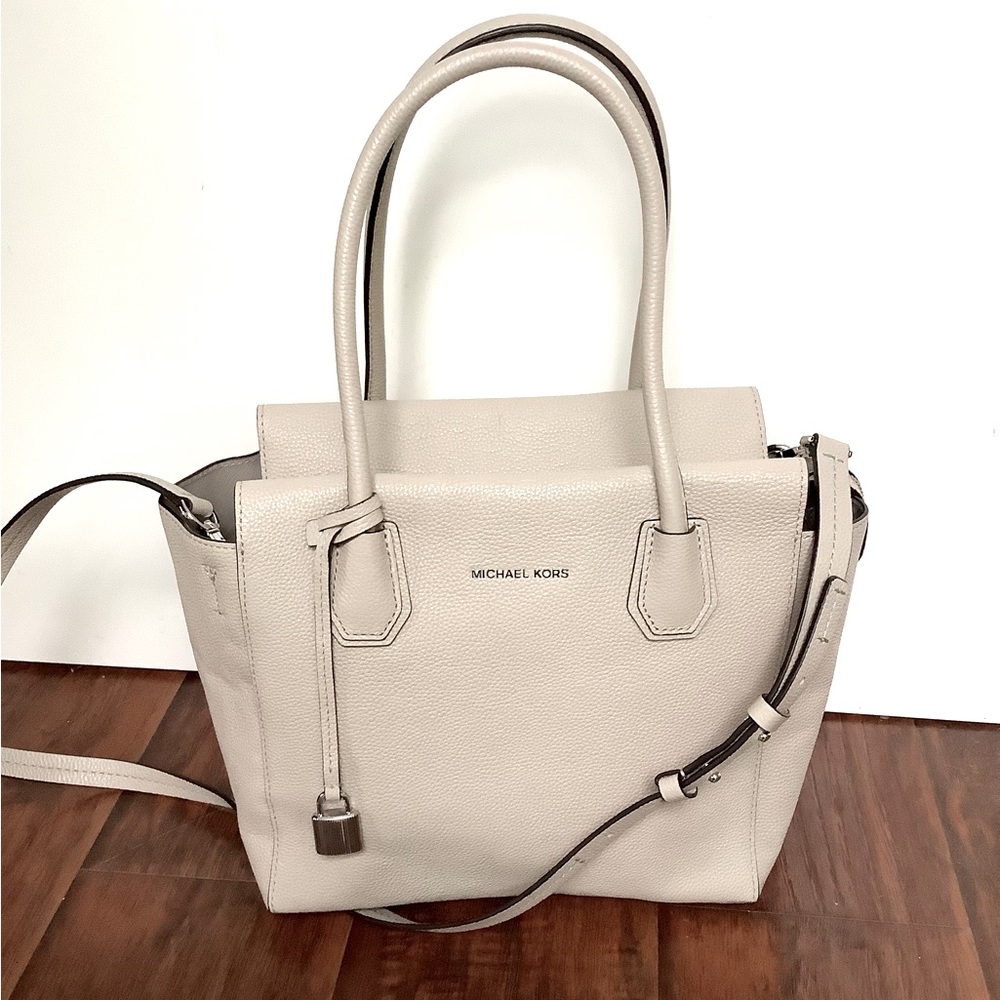 NICE MICHAEL KORS BAG 💖💖💖